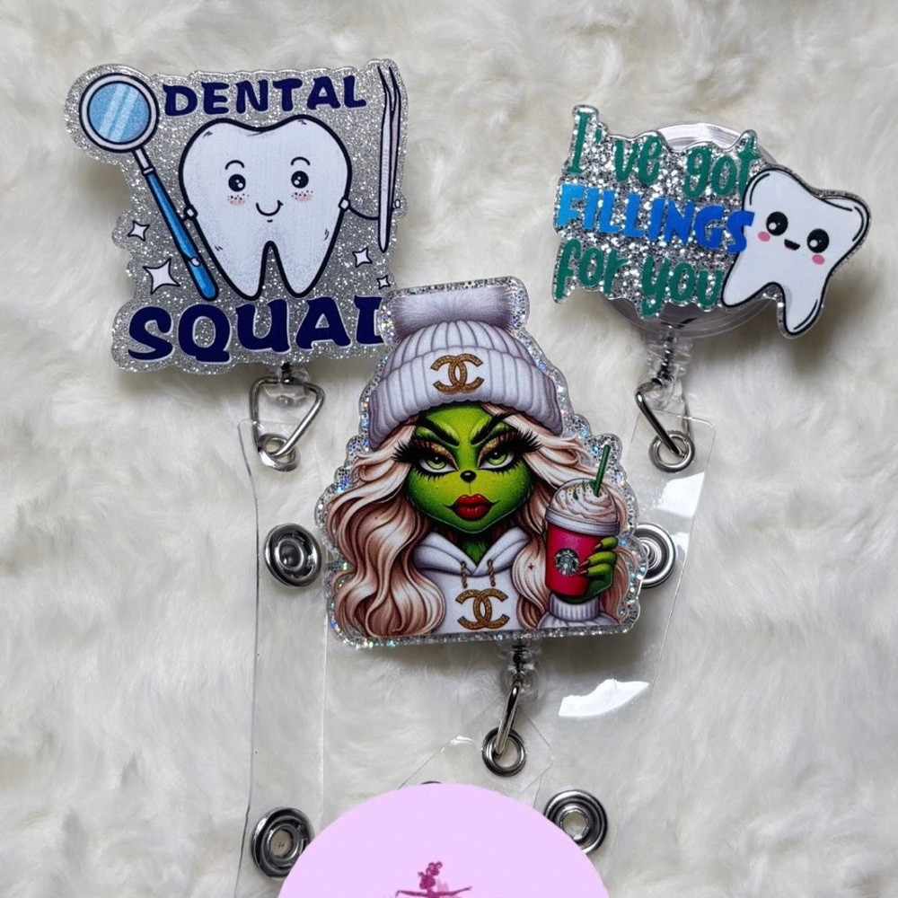 Badge reels